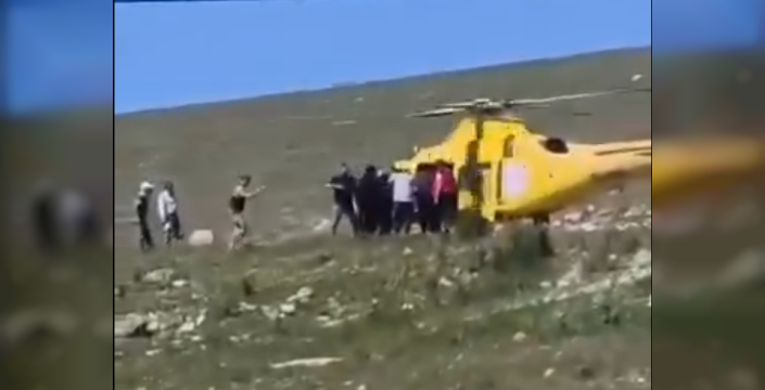 Boğa Saldırısına Uğrayan Çoban Helikopterle Hastaneye Kaldırıldı