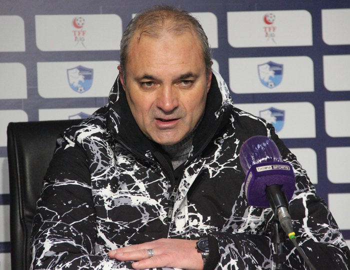 Erkan Sözeri: Ligin ilk yarısını iyi bir sırada bitirdik