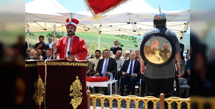 Erzurum'da Şehitlere Vefa Anıtı hizmete açıldı